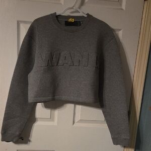 H&M Black and Yellow Tag Detail